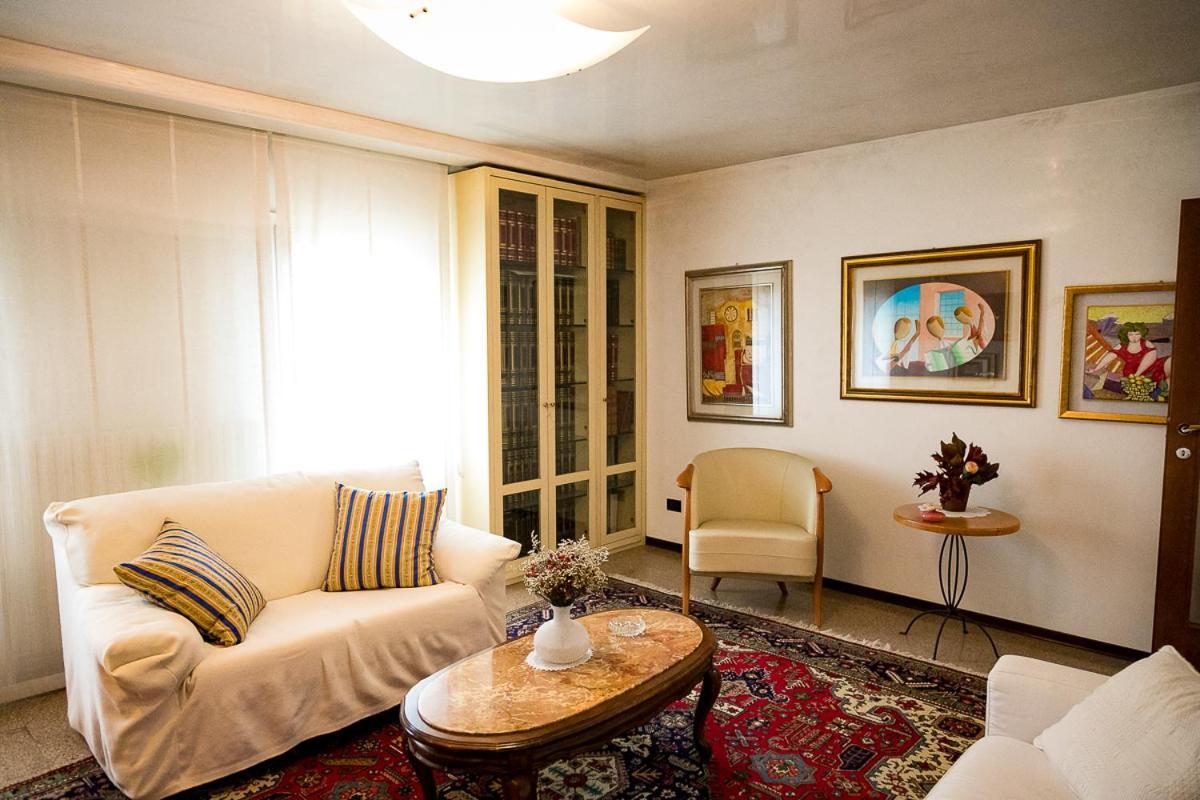 B&B Cà Dea Calle Vallà Extérieur photo
