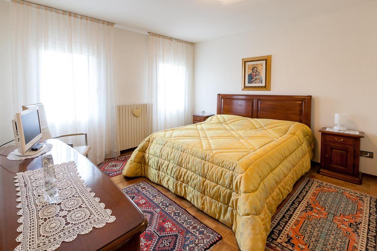 B&B Cà Dea Calle Vallà Extérieur photo